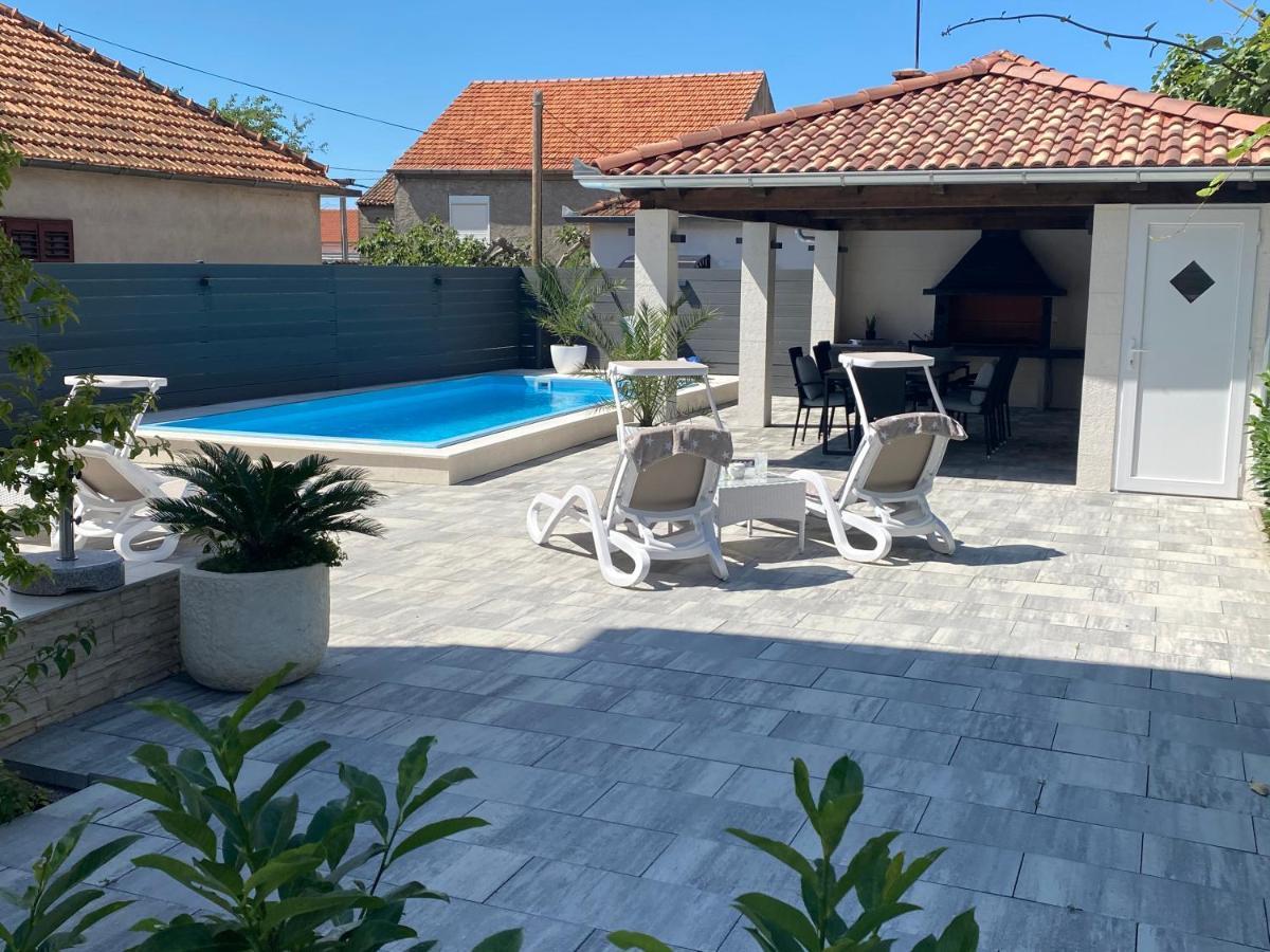 Breitling Apartments With Pool Biograd Na Moru Zewnętrze zdjęcie